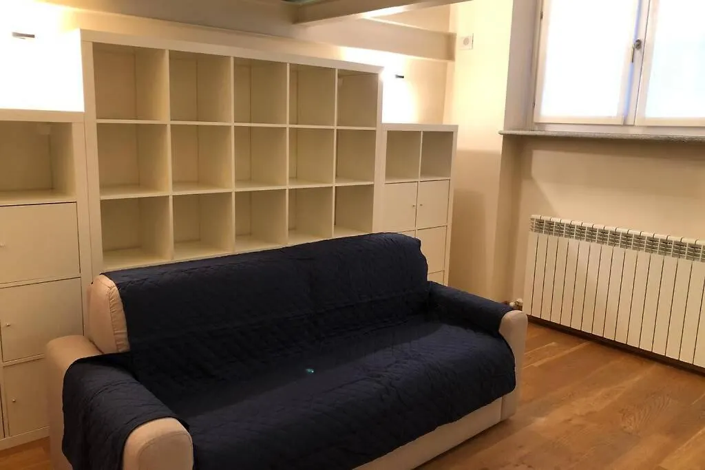 La casina in Burlamacchi Milano Italia